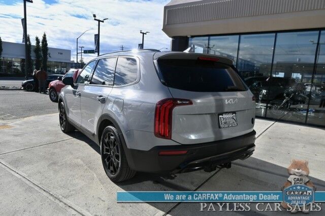 2022 Kia Telluride EX / AWD / Nightfall & Premium Pkg / Auto Start / Heated & Cooled Leather Seats / Heated Steering / Sunroof / NAV / Adaptive Cruise / Lane Depart & Blind Spot / Rear Captain Chairs / 3rd Row / Seats 7 / Tow Pkg / 1-Owner Anchorage AK