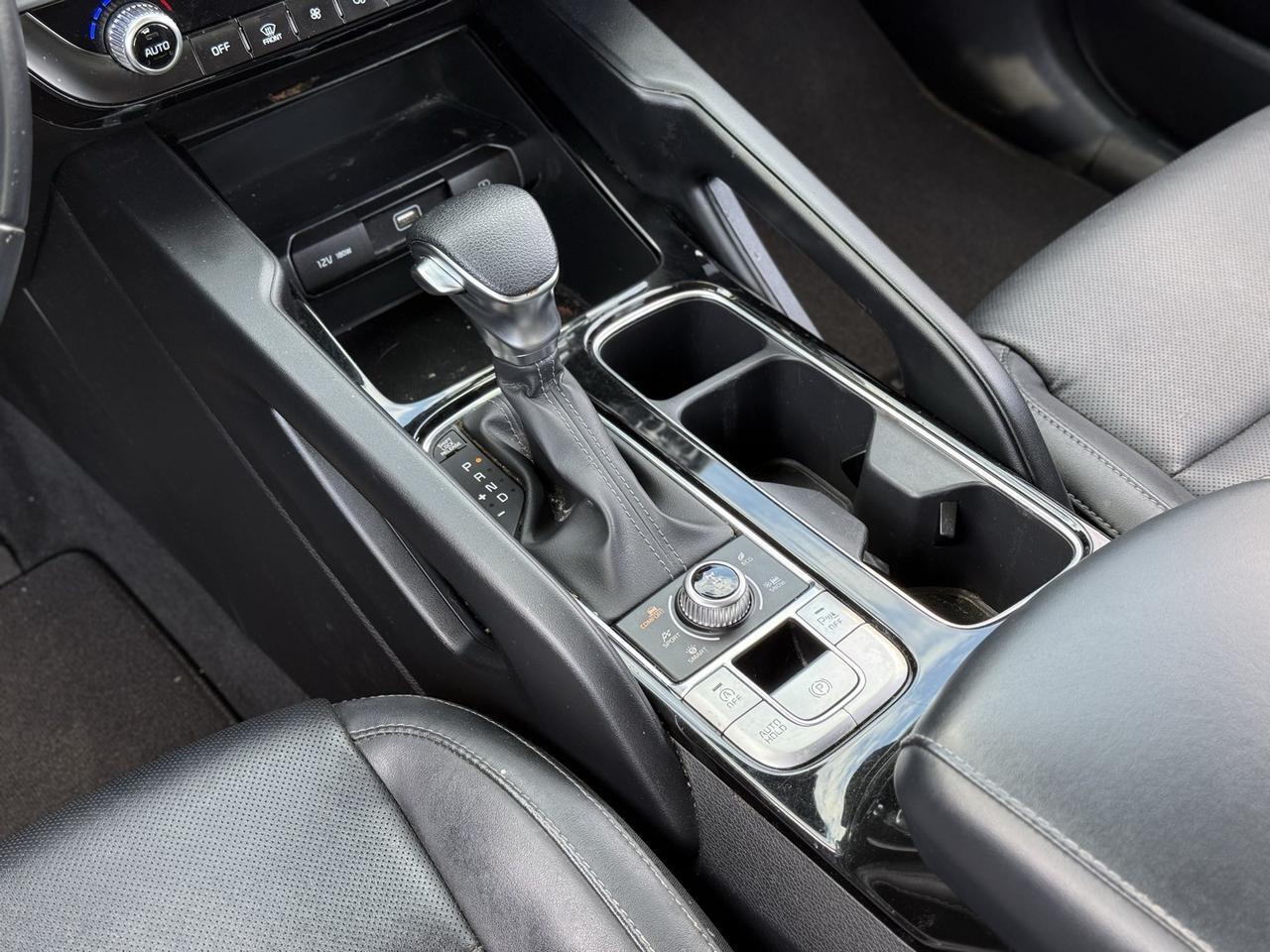 2022 Kia Telluride LX Crestwood KY