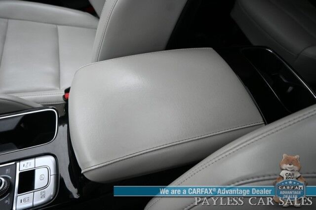 2022 Kia Telluride S / AWD / Auto Start / Power & Heated Leather Seats / NAV / Sunroof / Adaptive Cruise / Blind Spot & Lane Alert / Apple CarPlay & Android Auto / Keyless Entry & Start / 3rd Row / Seats 7 / 24 MPG / 1-Owner Anchorage AK
