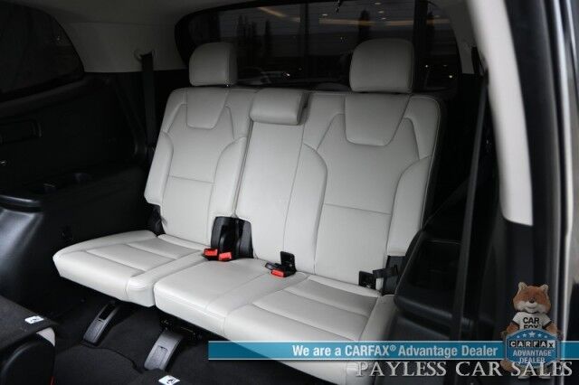 2022 Kia Telluride S / AWD / Auto Start / Power & Heated Leather Seats / NAV / Sunroof / Adaptive Cruise / Blind Spot & Lane Alert / Apple CarPlay & Android Auto / Keyless Entry & Start / 3rd Row / Seats 7 / 24 MPG / 1-Owner Anchorage AK