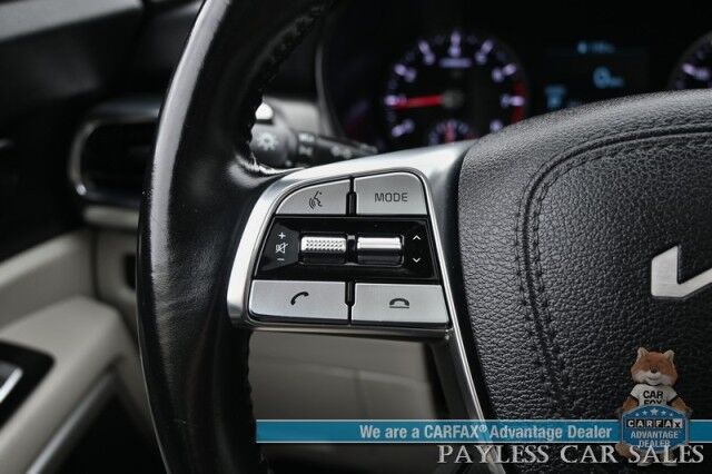 2022 Kia Telluride S / AWD / Auto Start / Power & Heated Leather Seats / NAV / Sunroof / Adaptive Cruise / Blind Spot & Lane Alert / Apple CarPlay & Android Auto / Keyless Entry & Start / 3rd Row / Seats 7 / 24 MPG / 1-Owner Anchorage AK