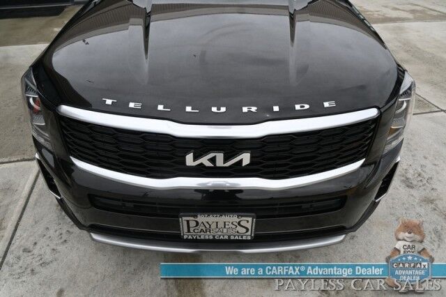 2022 Kia Telluride S / AWD / Auto Start / Power & Heated Leather Seats / NAV / Sunroof / Adaptive Cruise / Blind Spot & Lane Alert / Apple CarPlay & Android Auto / Keyless Entry & Start / 3rd Row / Seats 7 / 24 MPG / 1-Owner Anchorage AK