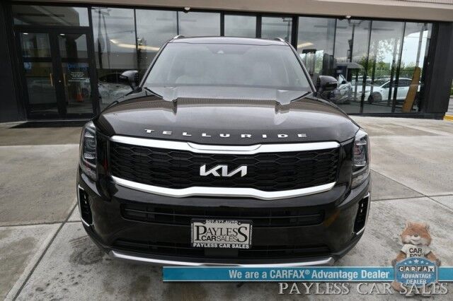 2022 Kia Telluride S / AWD / Auto Start / Power & Heated Leather Seats / NAV / Sunroof / Adaptive Cruise / Blind Spot & Lane Alert / Apple CarPlay & Android Auto / Keyless Entry & Start / 3rd Row / Seats 7 / 24 MPG / 1-Owner Anchorage AK