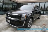 2022 Kia Telluride S / AWD / Auto Start / Power & Heated Leather Seats / NAV / Sunroof / Adaptive Cruise / Blind Spot & Lane Alert / Apple CarPlay & Android Auto / Keyless Entry & Start / 3rd Row / Seats 7 / 24 MPG / 1-Owner