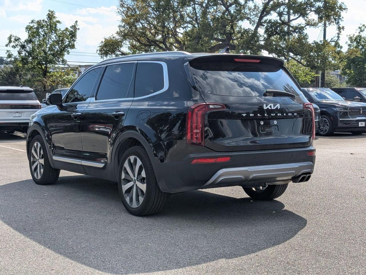 2022 Kia Telluride S