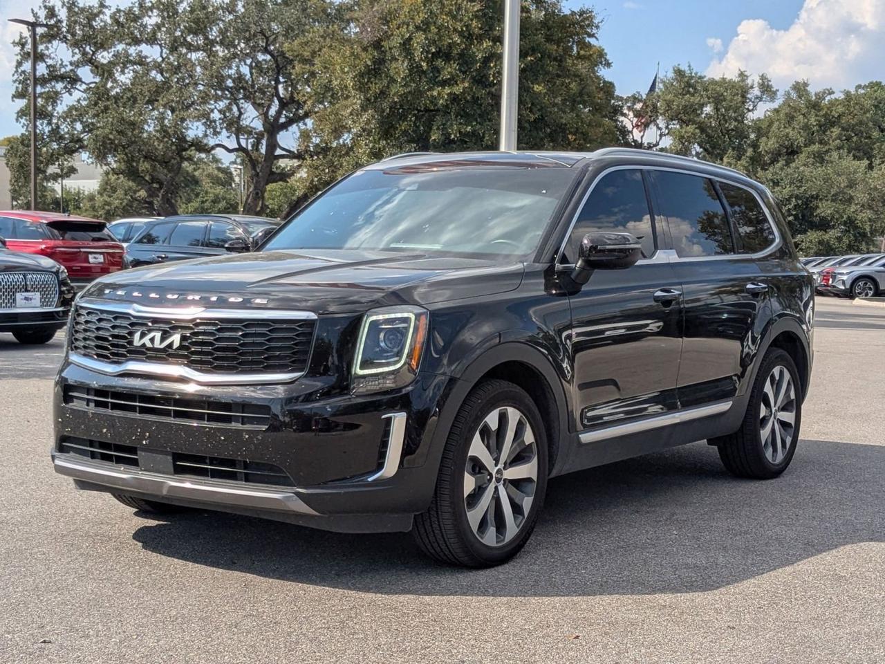 2022 Kia Telluride S