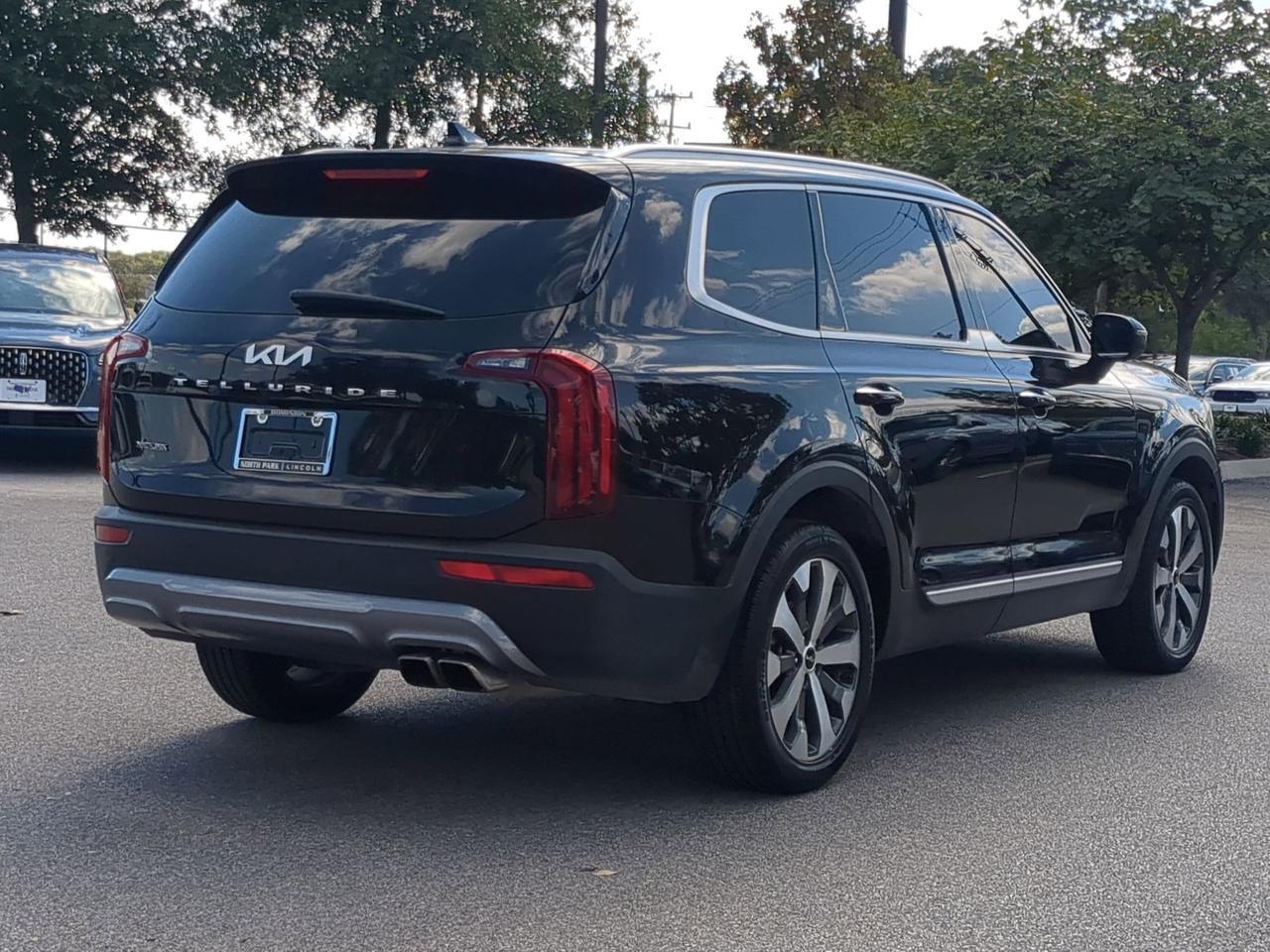 2022 Kia Telluride S