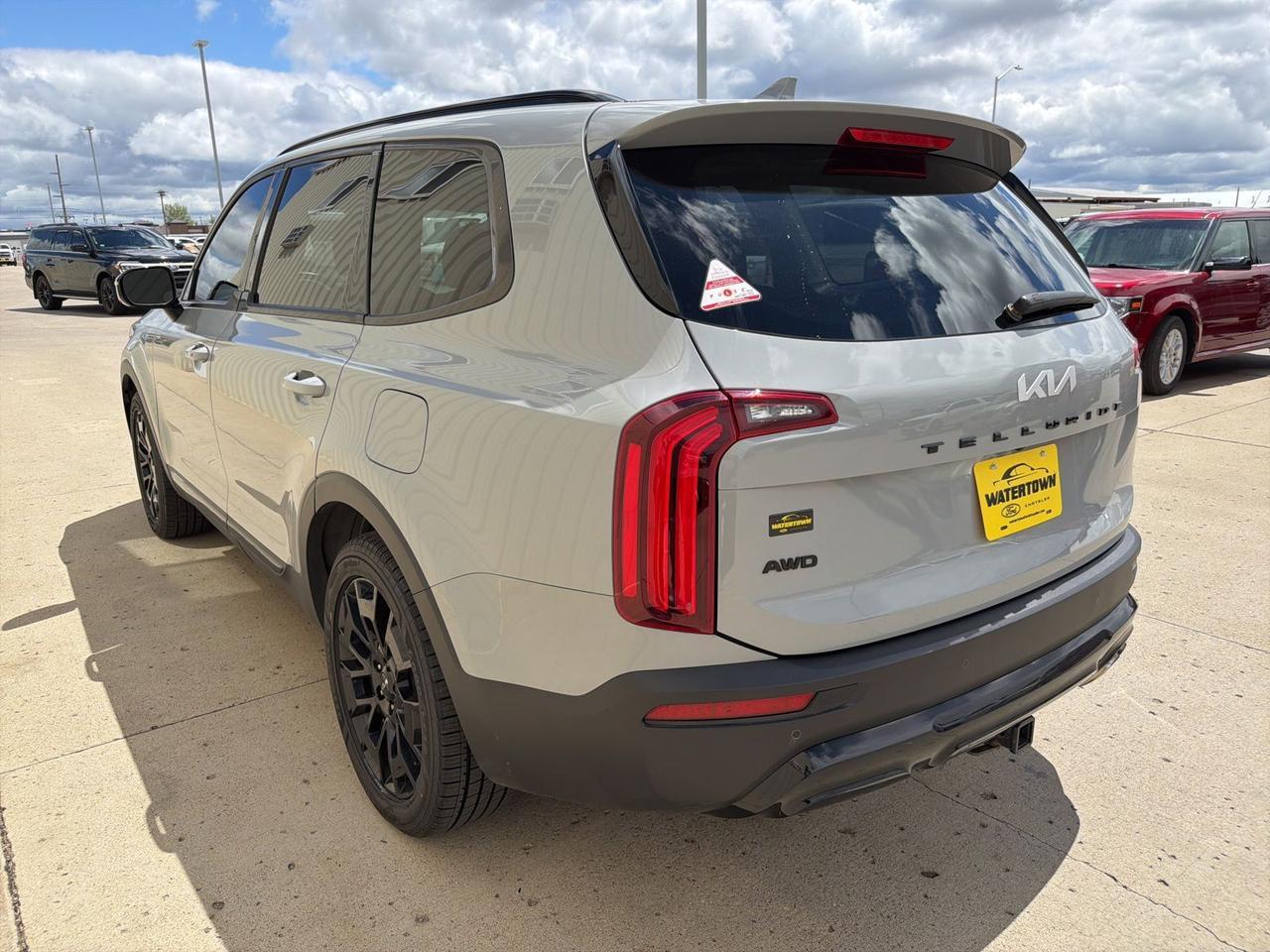 2022 Kia Telluride SX Watertown SD