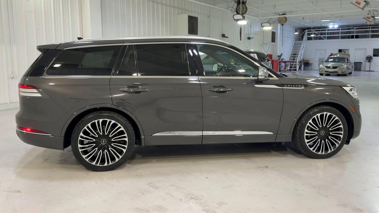 2022 LINCOLN Aviator Black Label