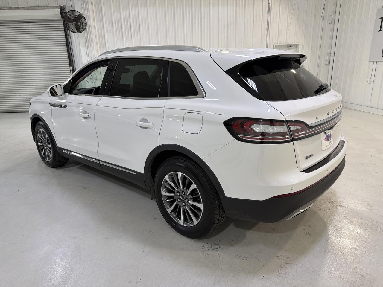 2022 LINCOLN Nautilus Standard