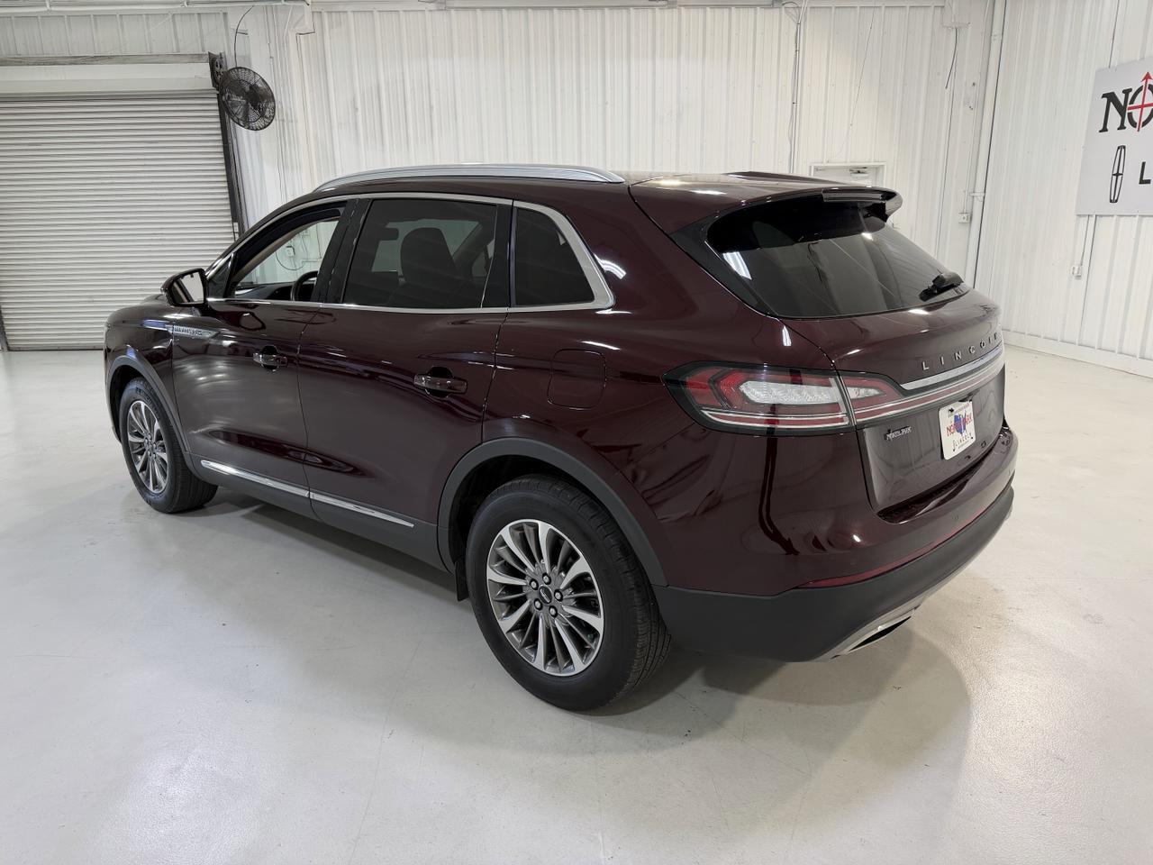 2022 LINCOLN Nautilus Standard