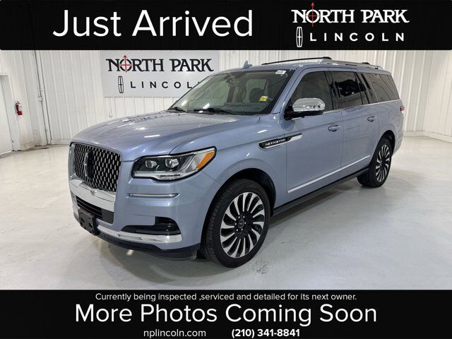 2022 LINCOLN Navigator L Black Label