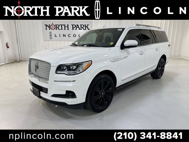 2022 LINCOLN Navigator L