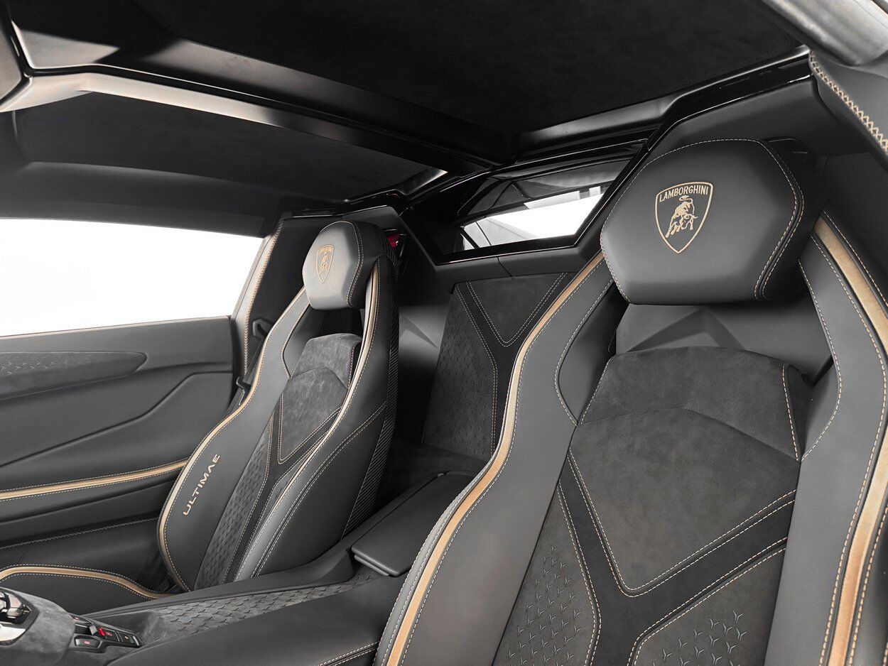 2022 Lamborghini Aventador LP 780-4 Ultimae Bellevue WA