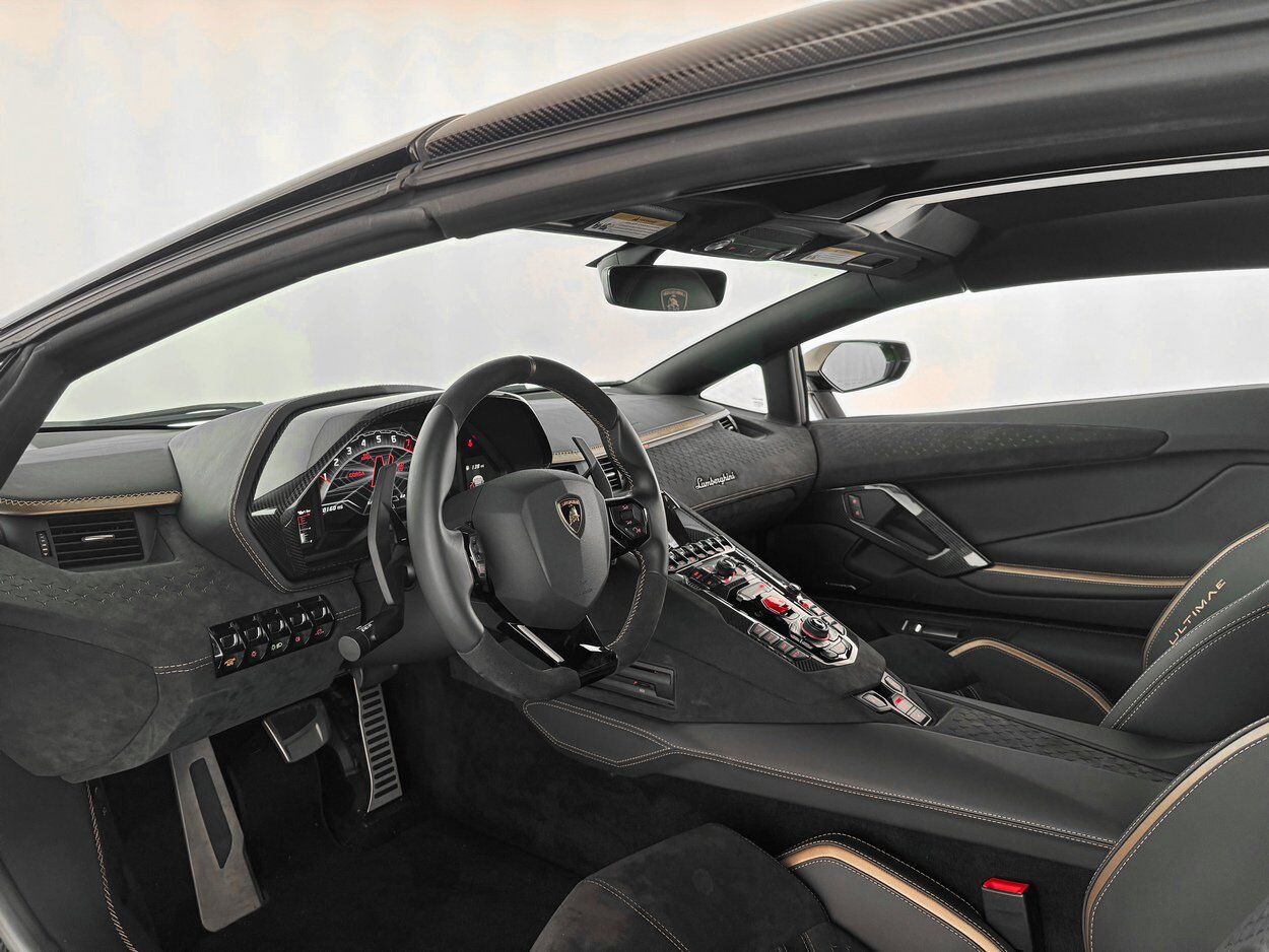 2022 Lamborghini Aventador LP 780-4 Ultimae Bellevue WA