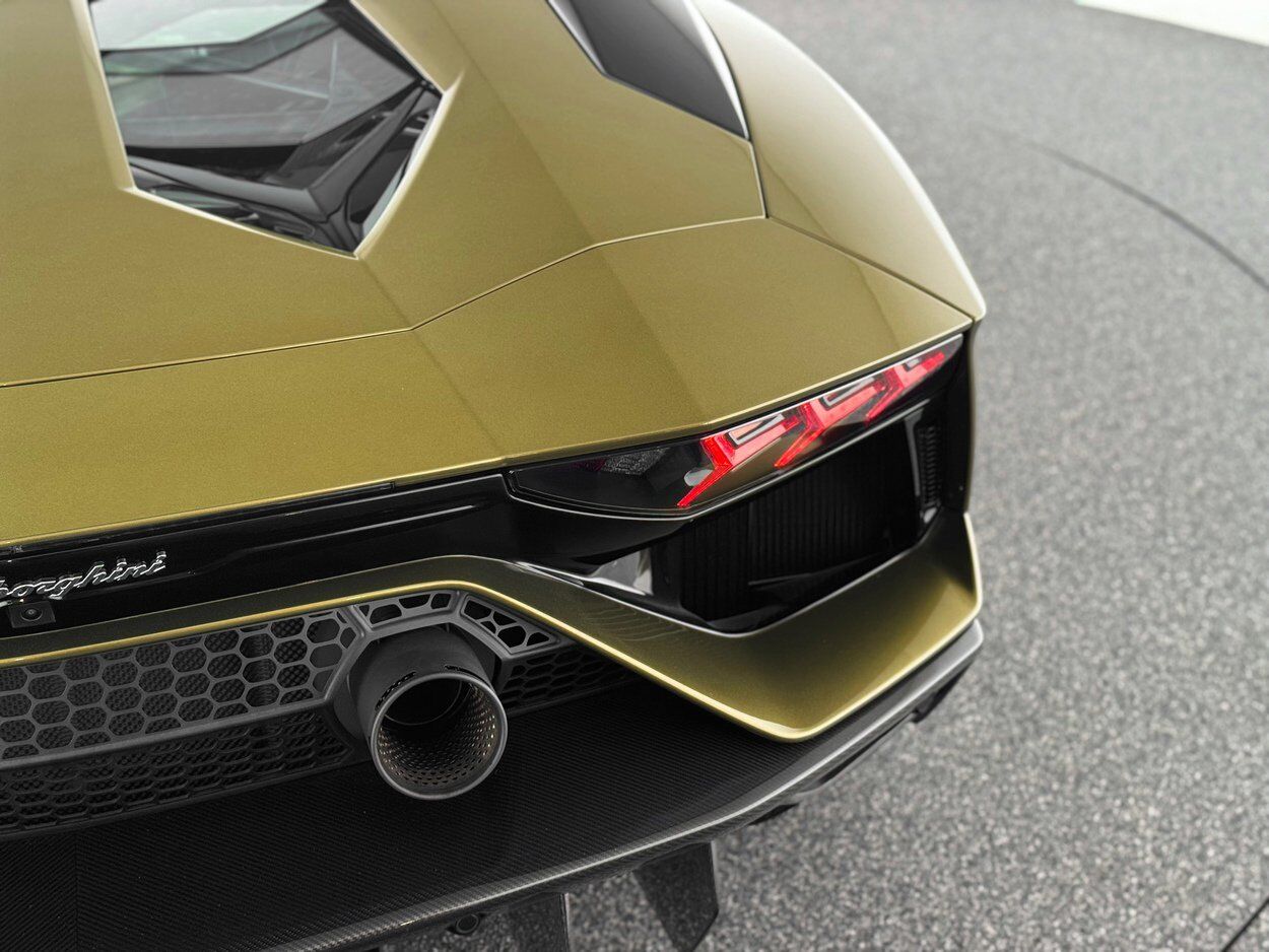 2022 Lamborghini Aventador LP 780-4 Ultimae Bellevue WA