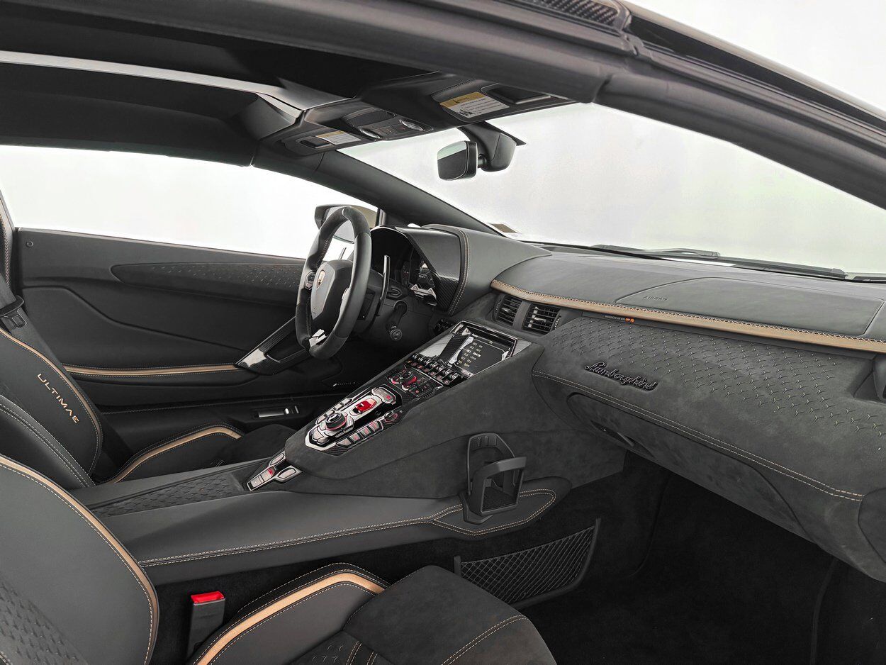 2022 Lamborghini Aventador LP 780-4 Ultimae Bellevue WA