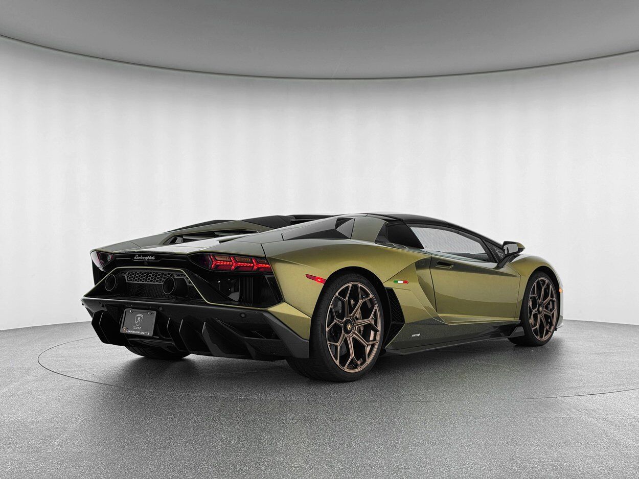 2022 Lamborghini Aventador LP 780-4 Ultimae Bellevue WA