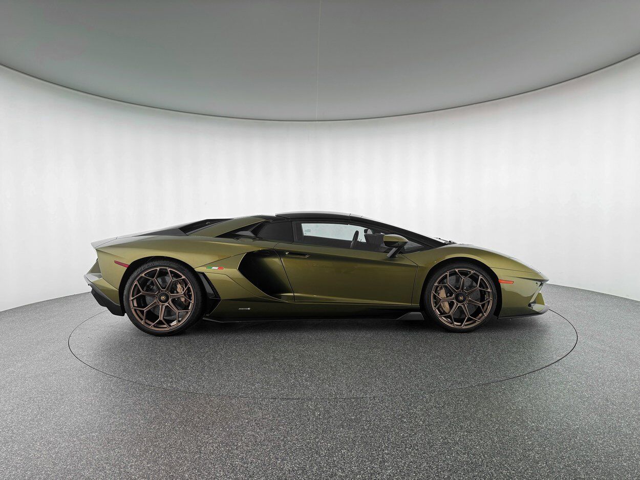 2022 Lamborghini Aventador LP 780-4 Ultimae Bellevue WA