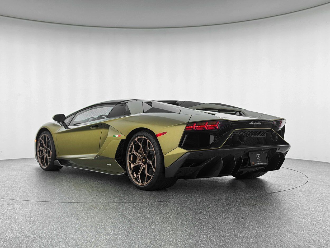 2022 Lamborghini Aventador LP 780-4 Ultimae Bellevue WA
