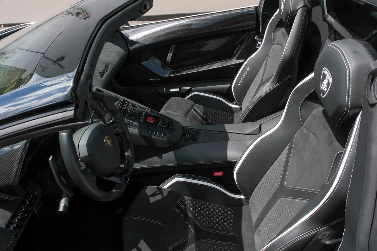 2022 Lamborghini Aventador LP 780-4 Ultimae Roadster Charlotte NC
