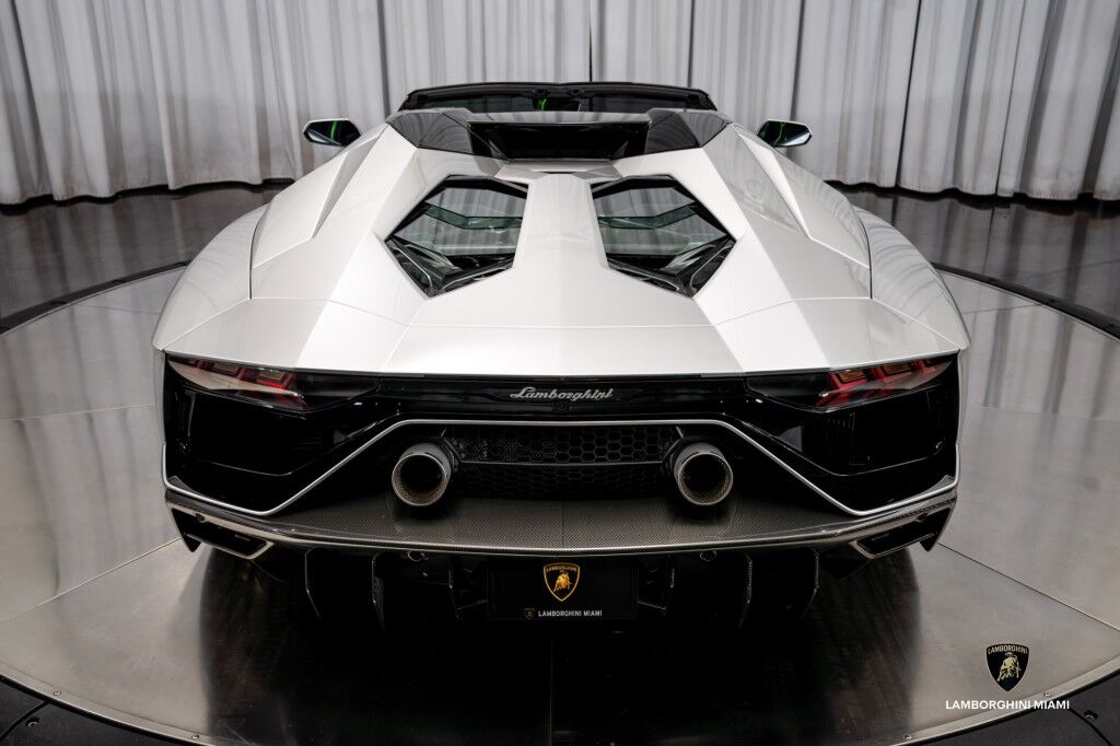 2022 Lamborghini Aventador LP 780-4 Ultimae Roadster North Miami Beach FL