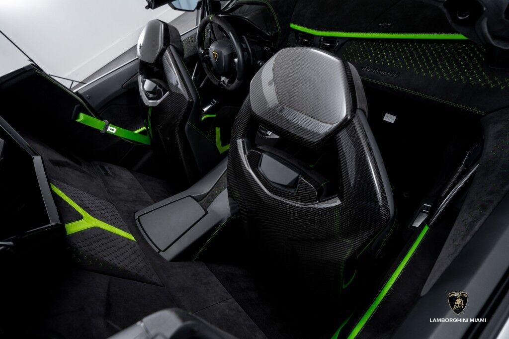 2022 Lamborghini Aventador LP 780-4 Ultimae Roadster North Miami Beach FL