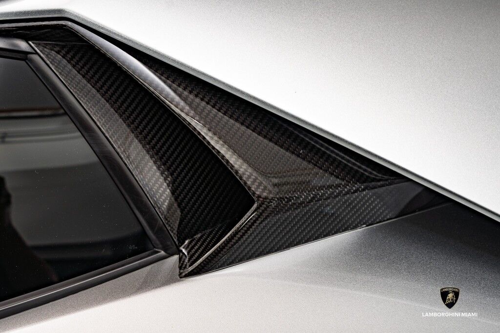 2022 Lamborghini Aventador LP 780-4 Ultimae Roadster North Miami Beach FL