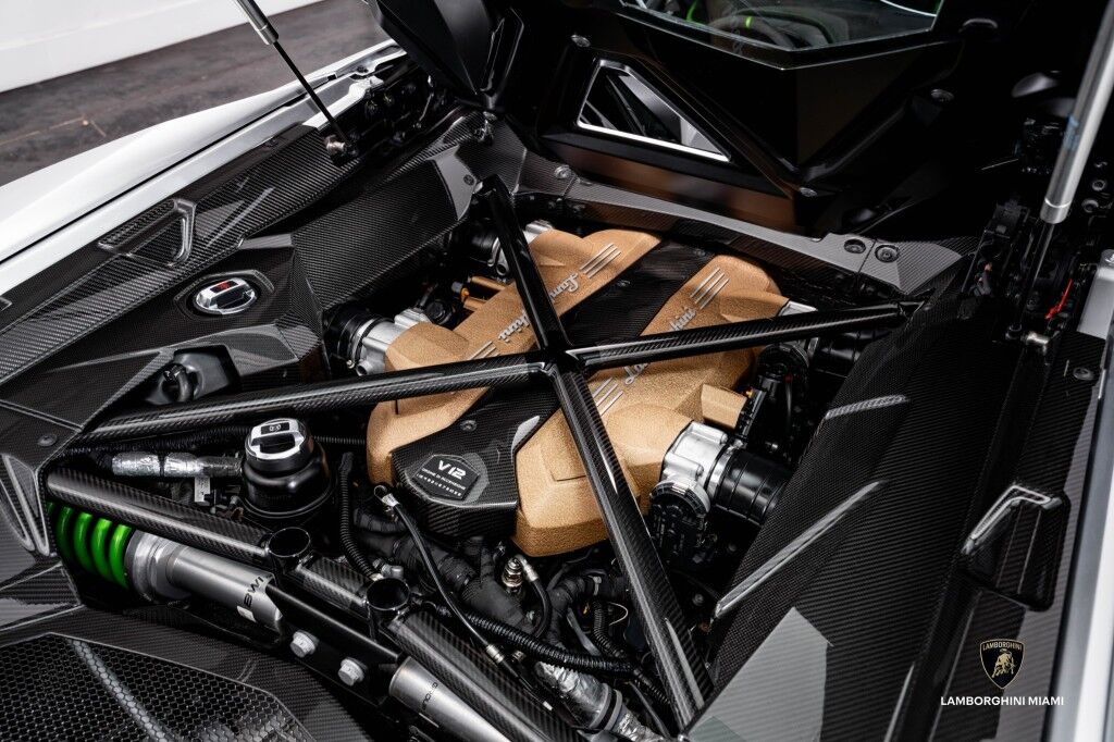 2022 Lamborghini Aventador LP 780-4 Ultimae Roadster North Miami Beach FL