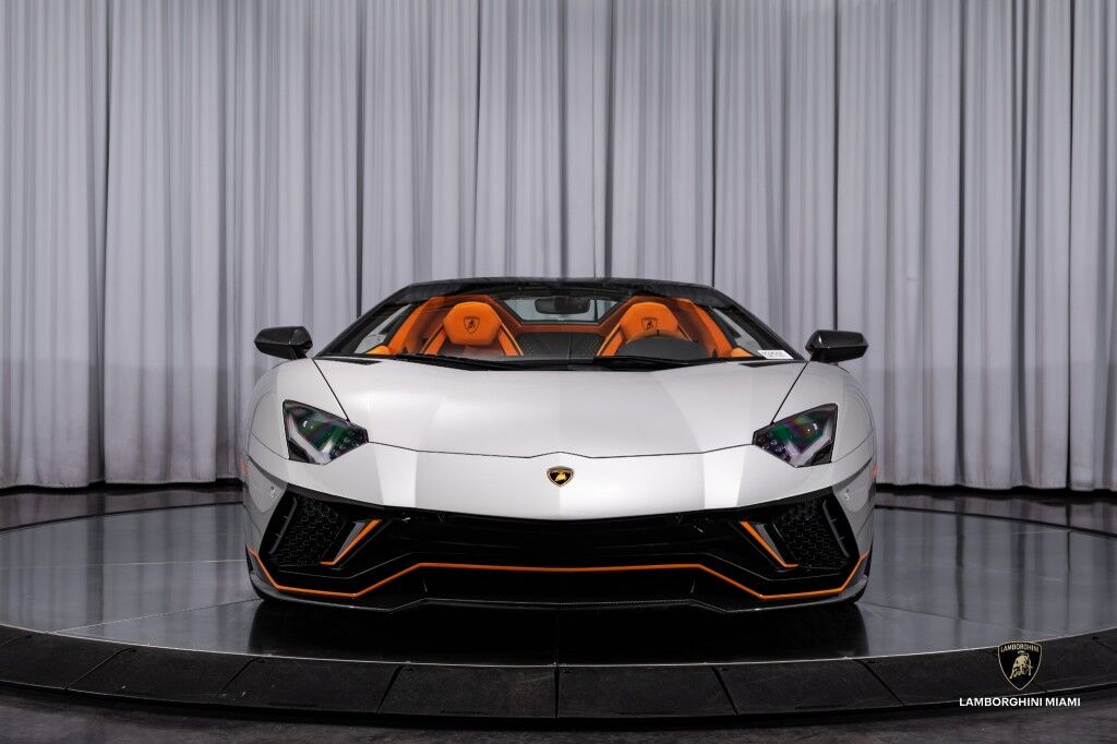 2022 Lamborghini Aventador LP 780-4 Ultimae Roadster North Miami Beach FL