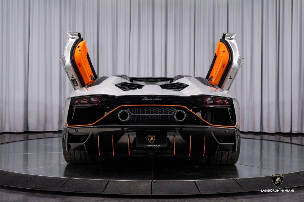 2022 Lamborghini Aventador LP 780-4 Ultimae Roadster North Miami Beach FL