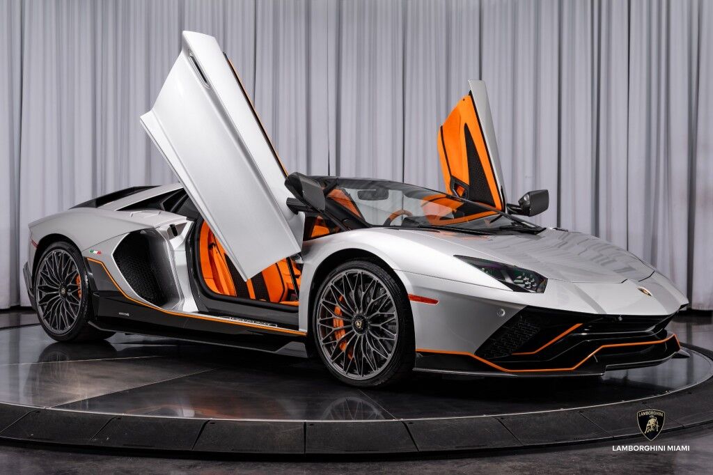 2022 Lamborghini Aventador LP 780-4 Ultimae Roadster North Miami Beach FL