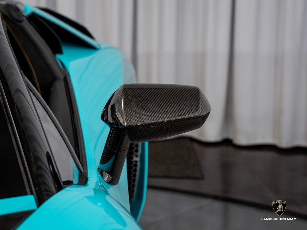 2022 Lamborghini Aventador LP 780-4 Ultimae Roadster North Miami Beach FL