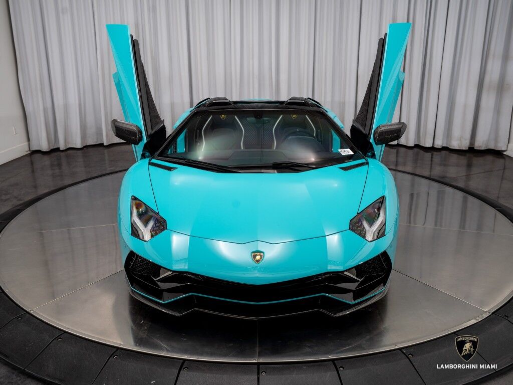 2022 Lamborghini Aventador LP 780-4 Ultimae Roadster North Miami Beach FL
