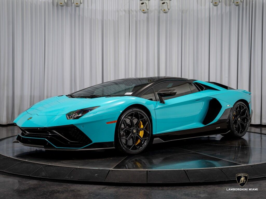 2022 Lamborghini Aventador LP 780-4 Ultimae Roadster North Miami Beach FL