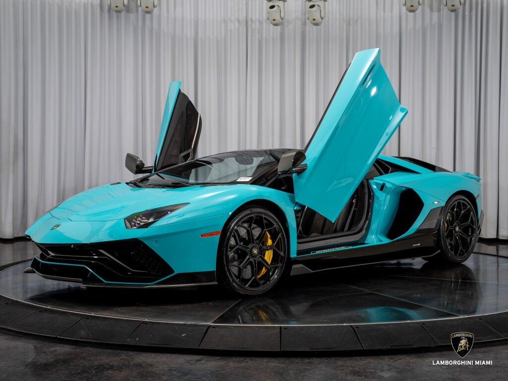 2022 Lamborghini Aventador LP 780-4 Ultimae Roadster North Miami Beach FL