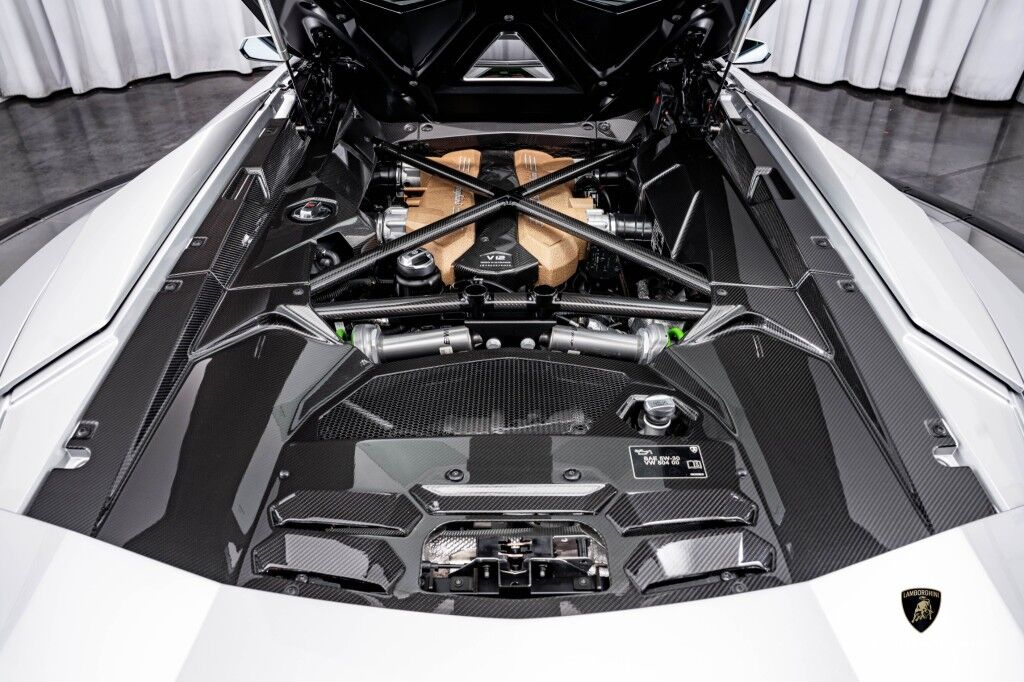 2022 Lamborghini Aventador LP 780-4 Ultimae Roadster North Miami Beach FL