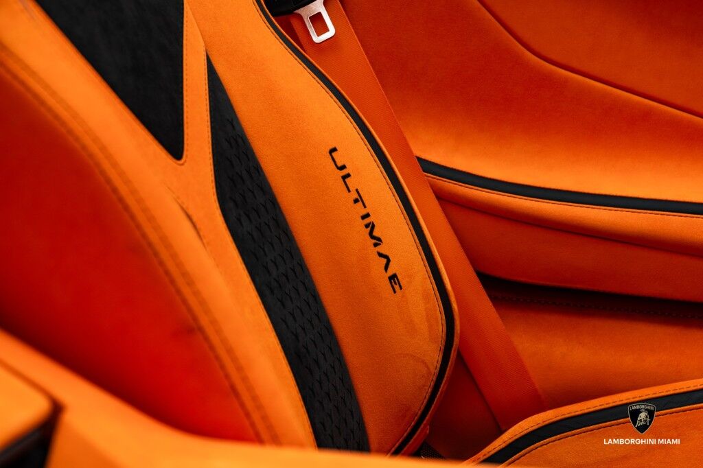 2022 Lamborghini Aventador LP 780-4 Ultimae Roadster North Miami Beach FL