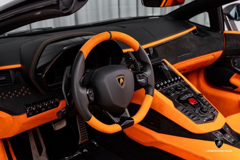 2022 Lamborghini Aventador LP 780-4 Ultimae Roadster North Miami Beach FL