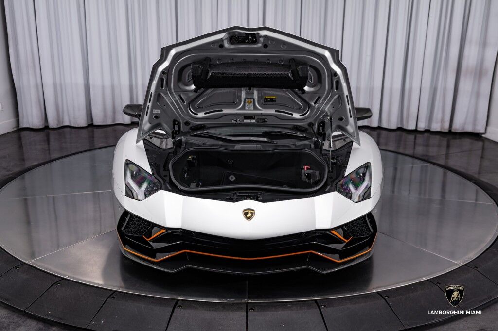 2022 Lamborghini Aventador LP 780-4 Ultimae Roadster North Miami Beach FL