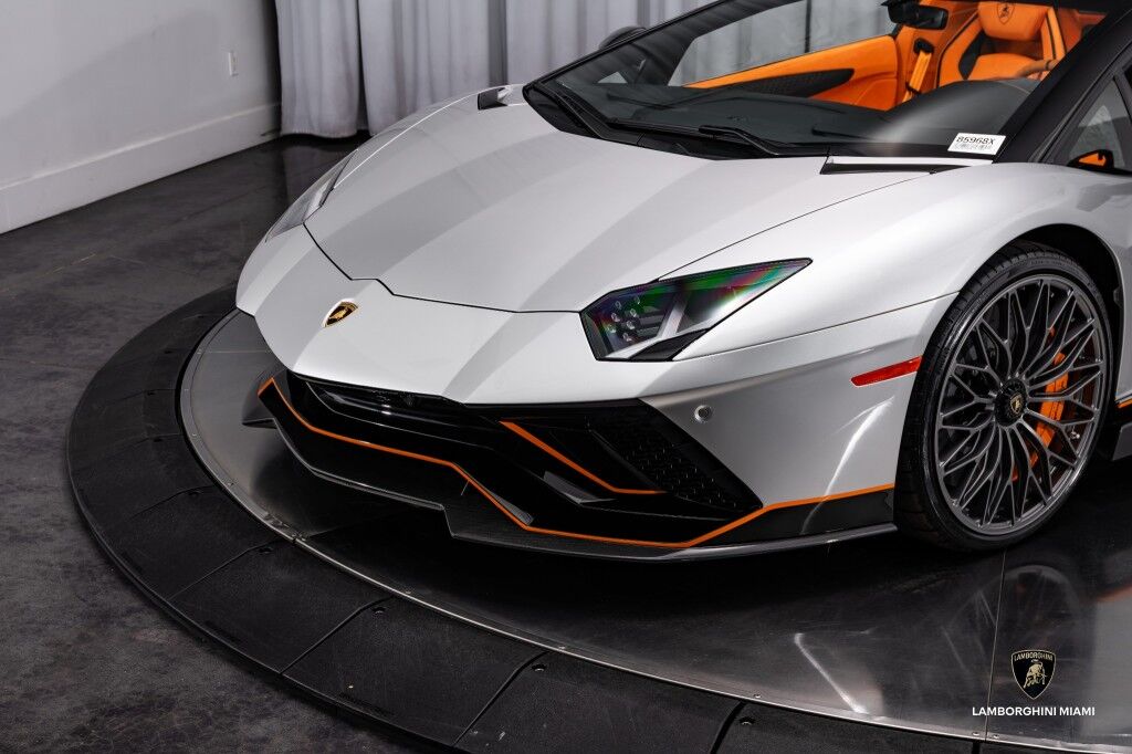 2022 Lamborghini Aventador LP 780-4 Ultimae Roadster North Miami Beach FL