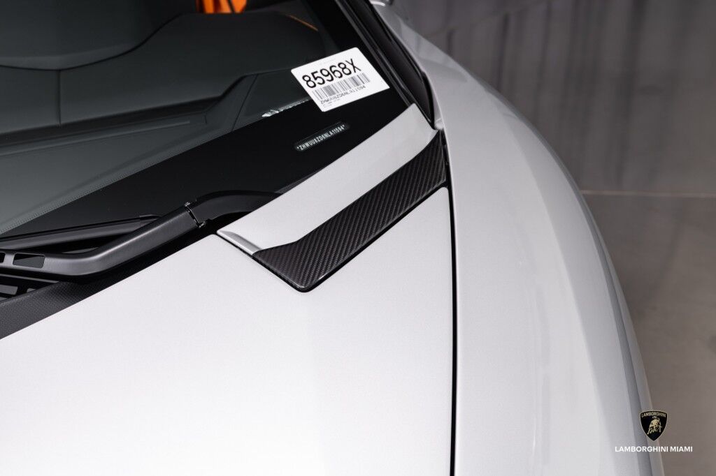 2022 Lamborghini Aventador LP 780-4 Ultimae Roadster North Miami Beach FL