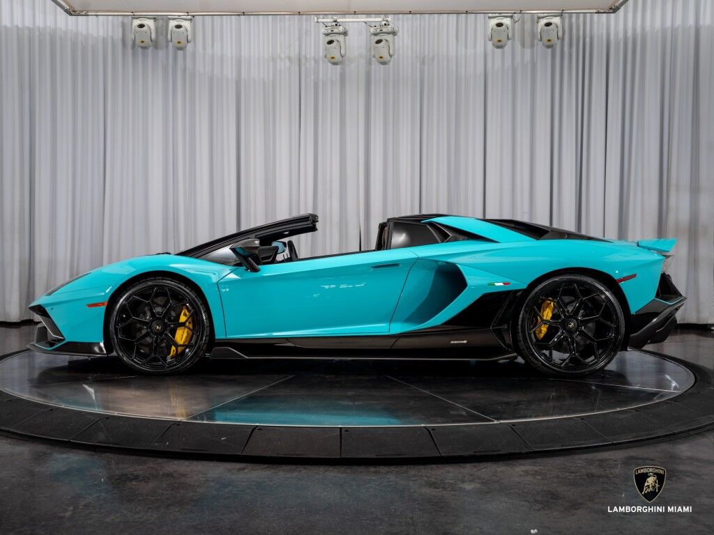 2022 Lamborghini Aventador LP 780-4 Ultimae Roadster North Miami Beach FL
