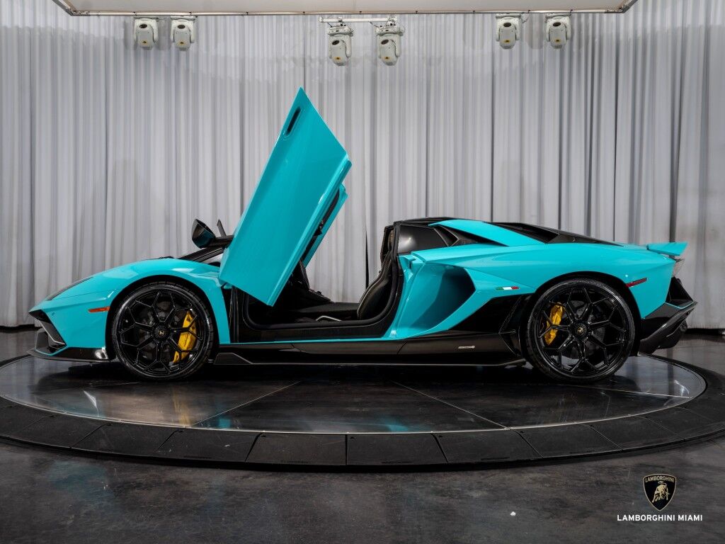 2022 Lamborghini Aventador LP 780-4 Ultimae Roadster North Miami Beach FL