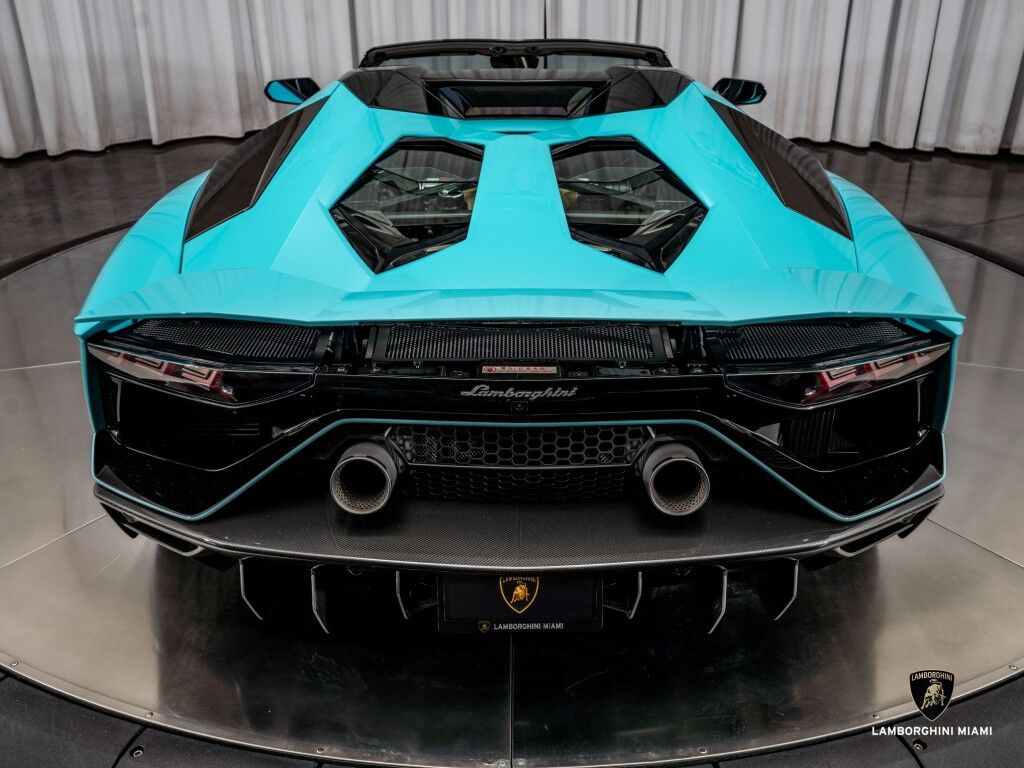2022 Lamborghini Aventador LP 780-4 Ultimae Roadster North Miami Beach FL
