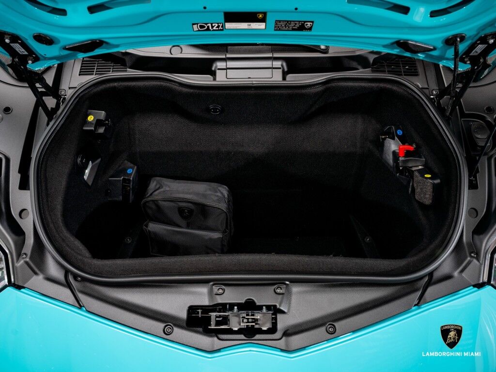 2022 Lamborghini Aventador LP 780-4 Ultimae Roadster North Miami Beach FL