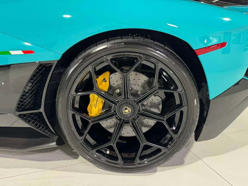 2022 Lamborghini Aventador LP 780-4 Ultimae Roadster,Blu Glauco paint,Ad Personam interior,Sensonum audio system AND MUCH MORE! Fort Lauderdale FL