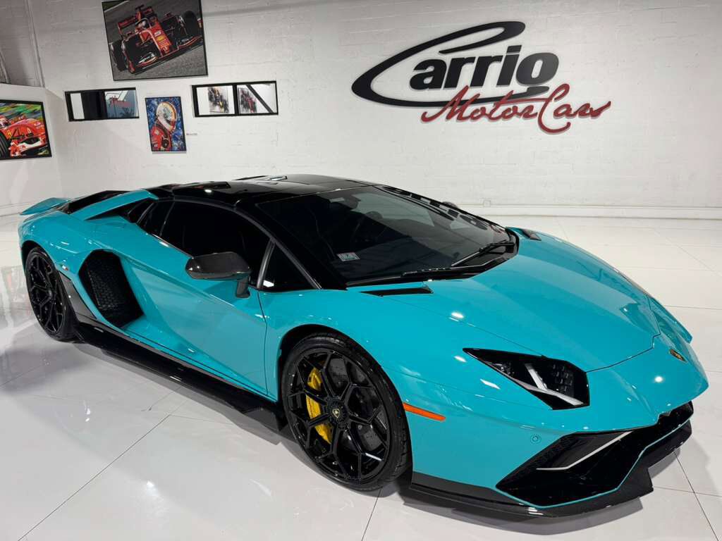 2022 Lamborghini Aventador LP 780-4 Ultimae Roadster,Blu Glauco paint,Ad Personam interior,Sensonum audio system AND MUCH MORE! Fort Lauderdale FL