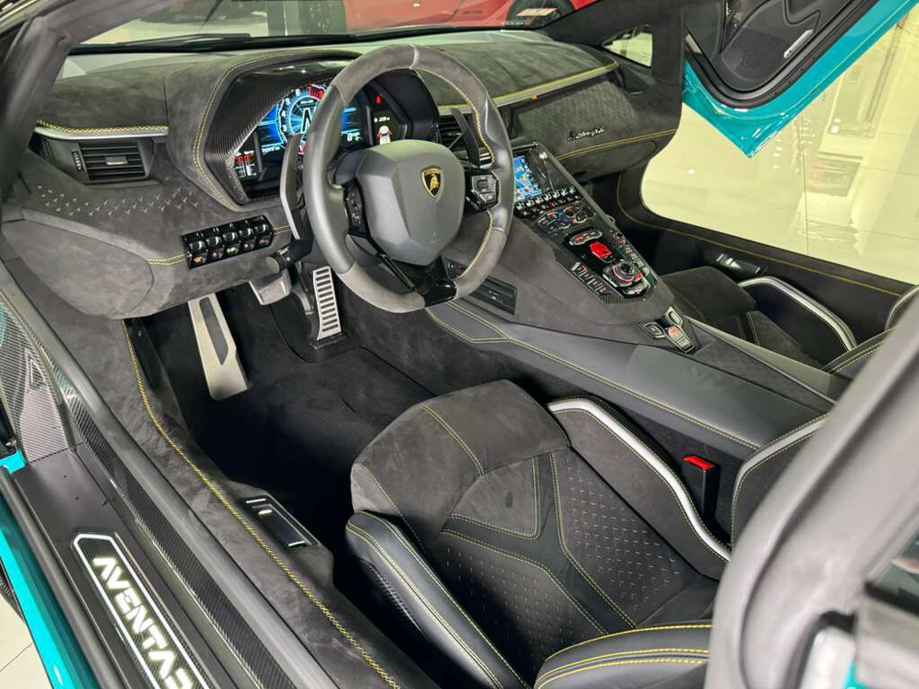 2022 Lamborghini Aventador LP 780-4 Ultimae Roadster,Blu Glauco paint,Ad Personam interior,Sensonum audio system AND MUCH MORE! Fort Lauderdale FL