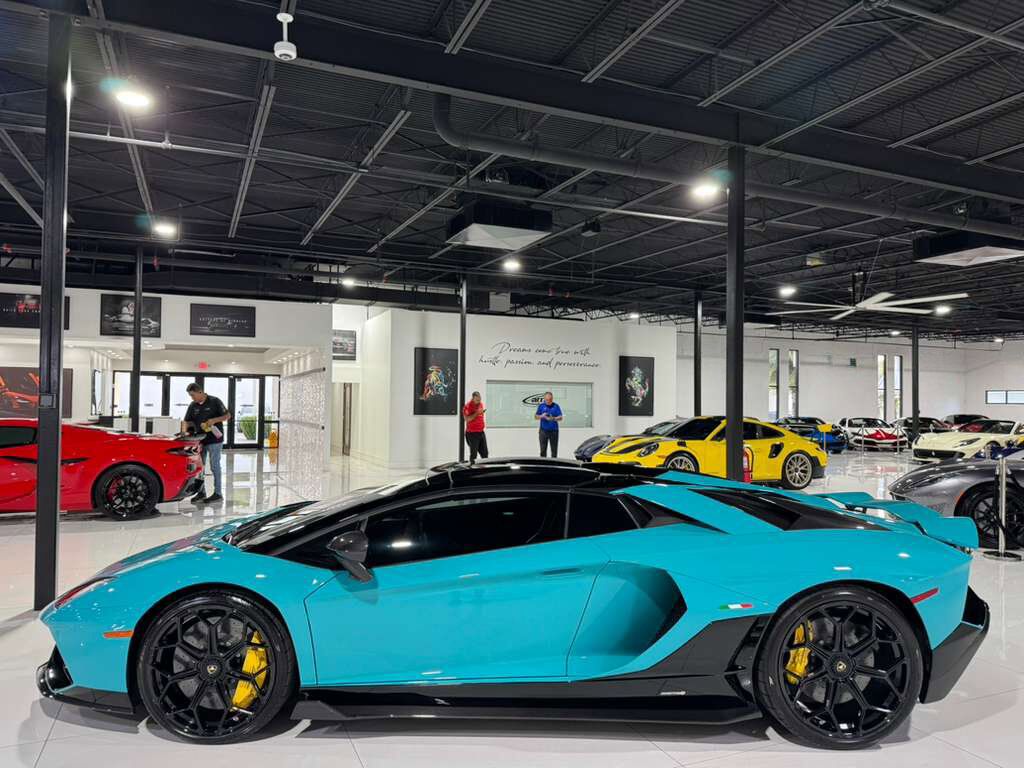 2022 Lamborghini Aventador LP 780-4 Ultimae Roadster,Blu Glauco paint,Ad Personam interior,Sensonum audio system AND MUCH MORE! Fort Lauderdale FL